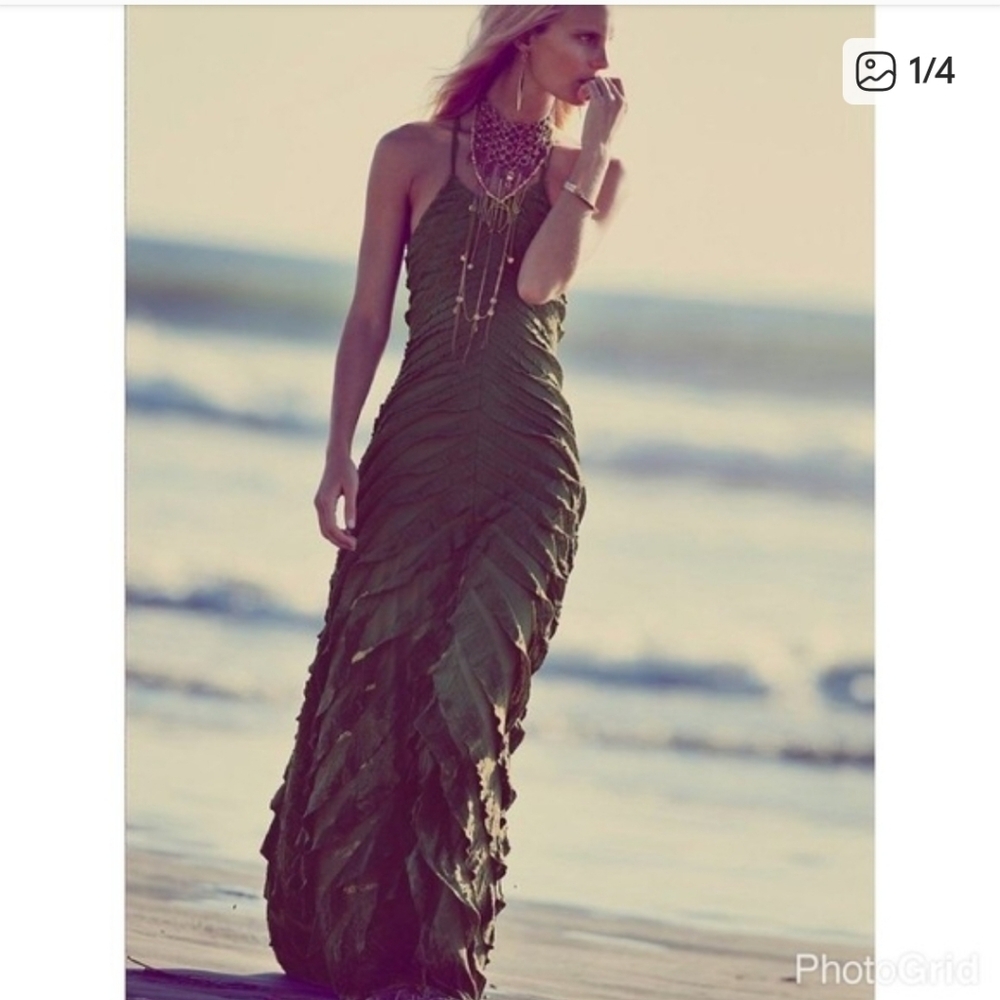 FINAL PRICE! RARE NEW FREE PEOPLE DRESS - Picture 2 of 2